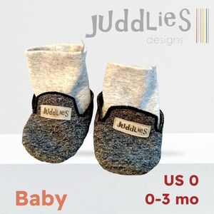 ✨HP✨ 🇨🇦👍*VGUC* JUDDLIES | 0-3 m | Gender neutral Baby slippers Charcoal